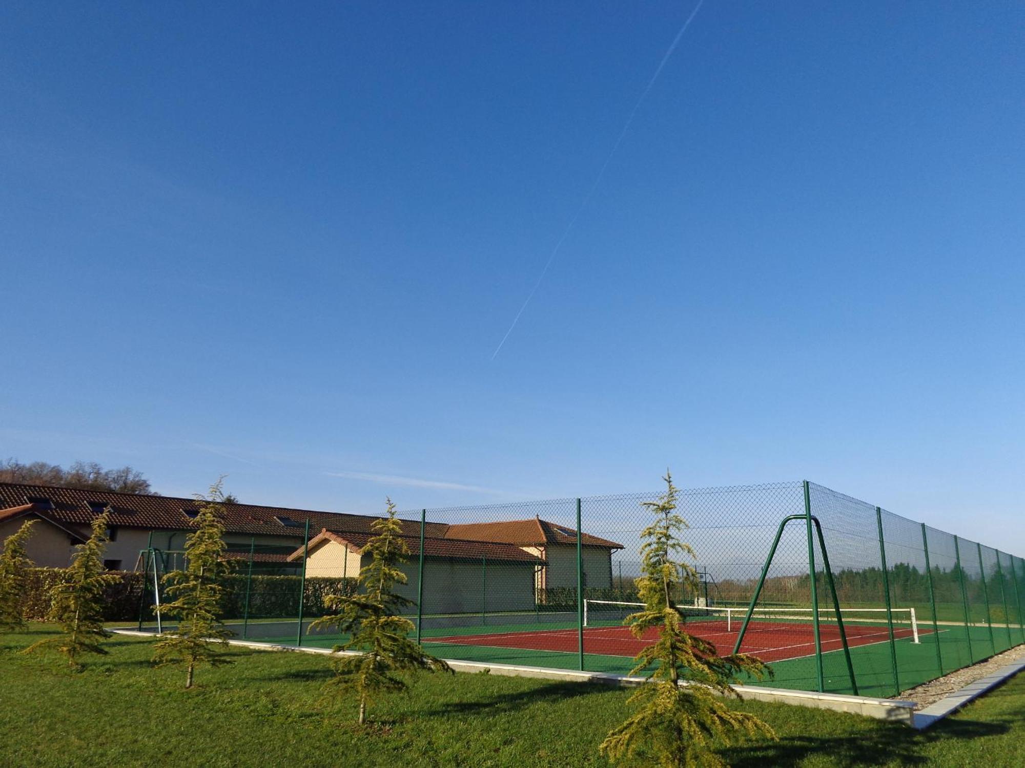 Bed and Breakfast Domaine De La Garde Vonnas Esterno foto