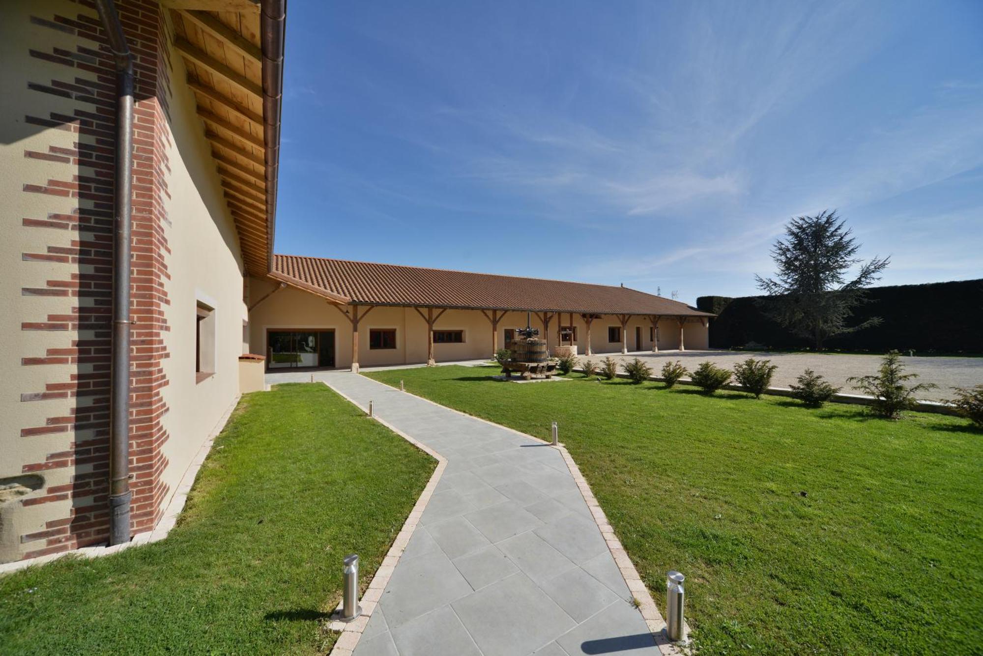 Bed and Breakfast Domaine De La Garde Vonnas Esterno foto